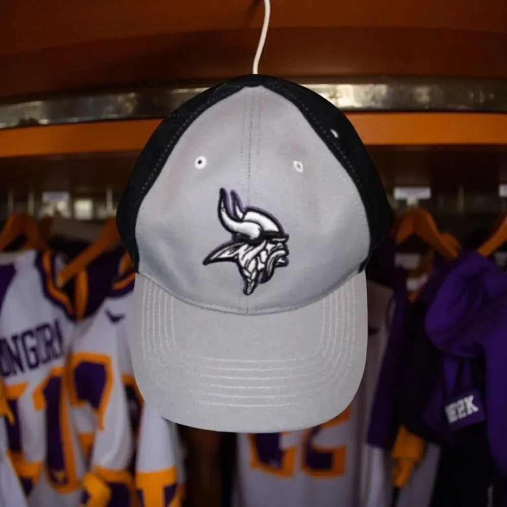 NFL Team Apparel Minnesota Vikings Adjustable Back Cap Hat